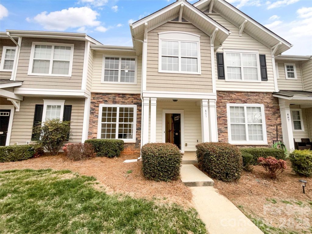 885 Lacebark Drive, Rock Hill, SC 29732