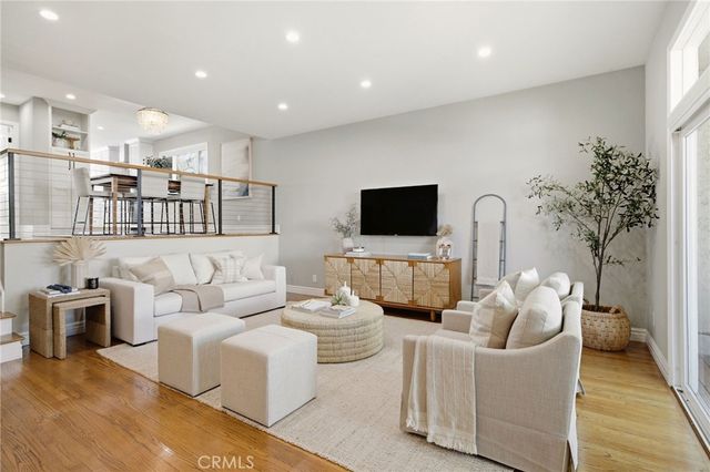 437 2nd, Hermosa Beach, CA 90254