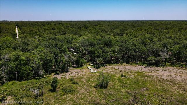 1050 Cracker Hammock, Sebring, FL 33875