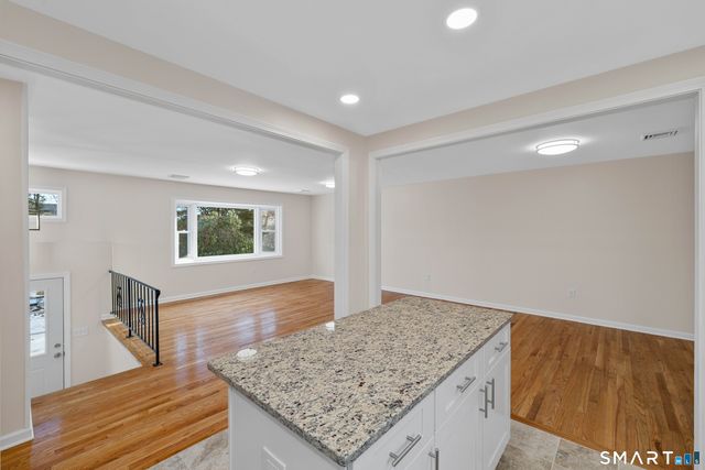 31 Branch Hill Road, Preston, CT 06365