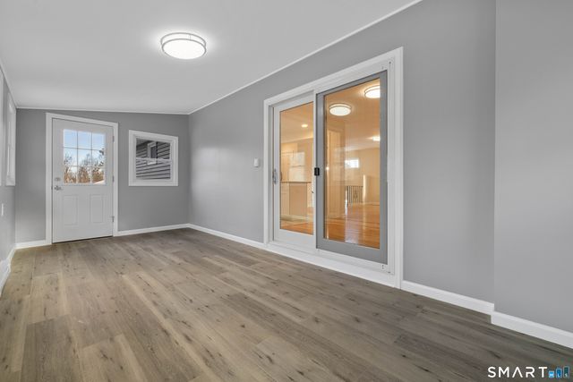 31 Branch Hill Road, Preston, CT 06365