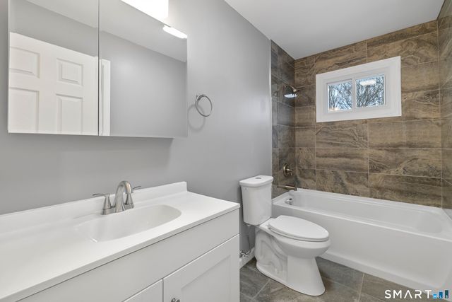 31 Branch Hill Road, Preston, CT 06365