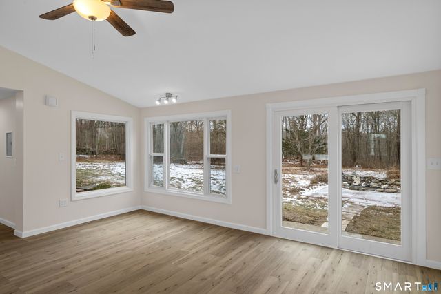 31 Branch Hill Road, Preston, CT 06365