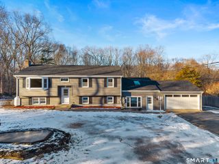 31 Branch Hill Road, Preston, CT 06365