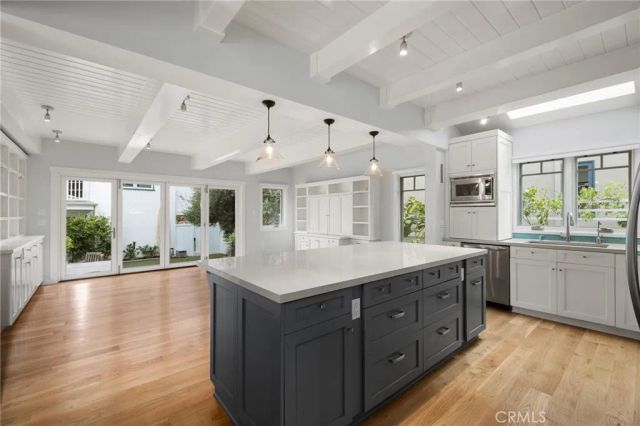 120 Morningside Drive, Manhattan Beach, CA 90266