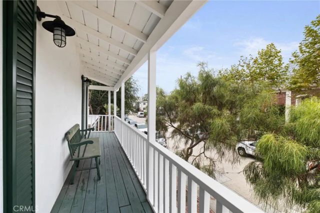 120 Morningside Drive, Manhattan Beach, CA 90266