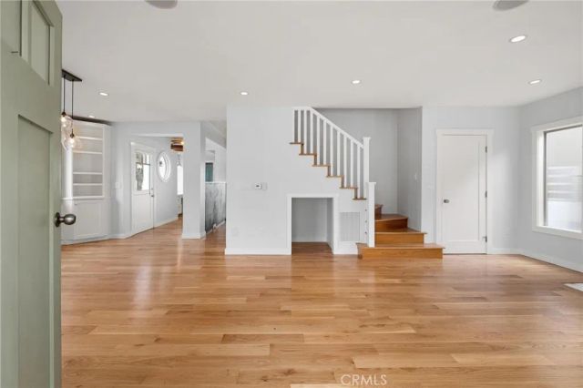120 Morningside Drive, Manhattan Beach, CA 90266