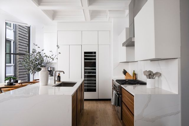 132 Boylston 4, Boston, MA 02116