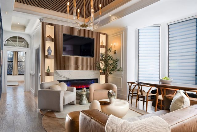 132 Boylston 4, Boston, MA 02116