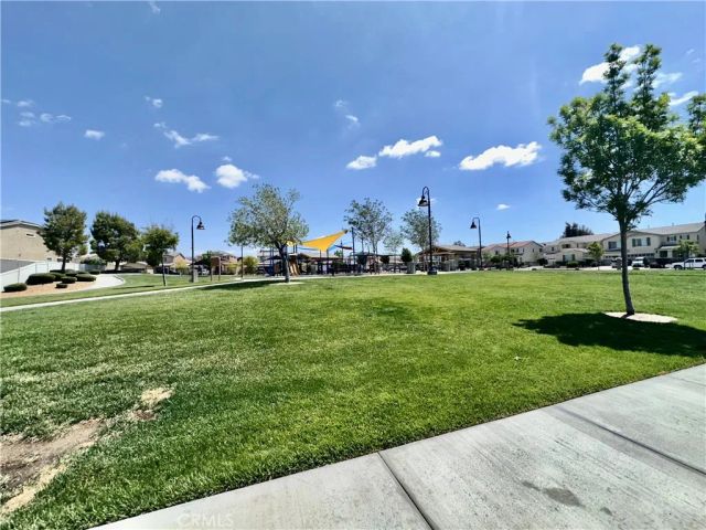 16807 Desert Lily, Victorville, CA 92394