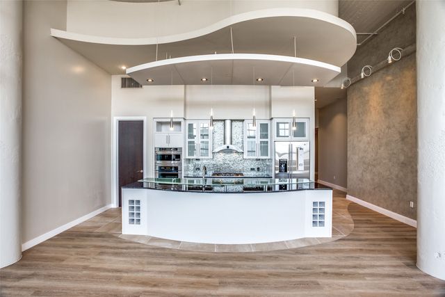 2600 W 7th Street 2802, Fort Worth, TX 76107