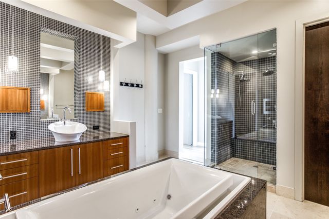 2600 W 7th Street 2802, Fort Worth, TX 76107