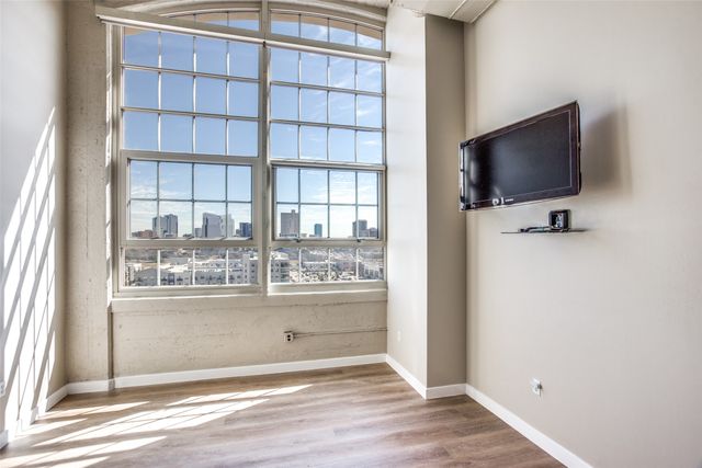 2600 W 7th Street 2802, Fort Worth, TX 76107