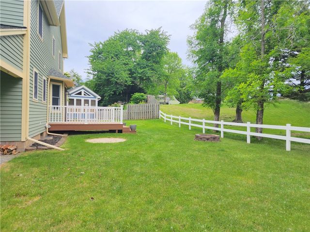 9 Wisteria Lane, Irondequoit, NY 14617