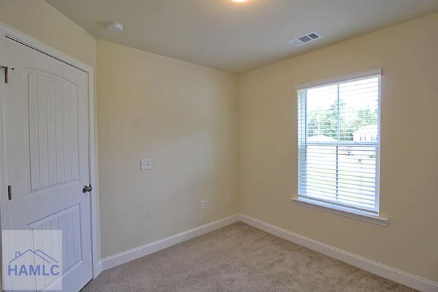 711 Mill Creek Circle, Hinesville, GA 31313