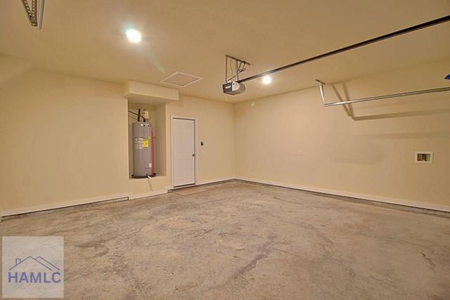 711 Mill Creek Circle, Hinesville, GA 31313