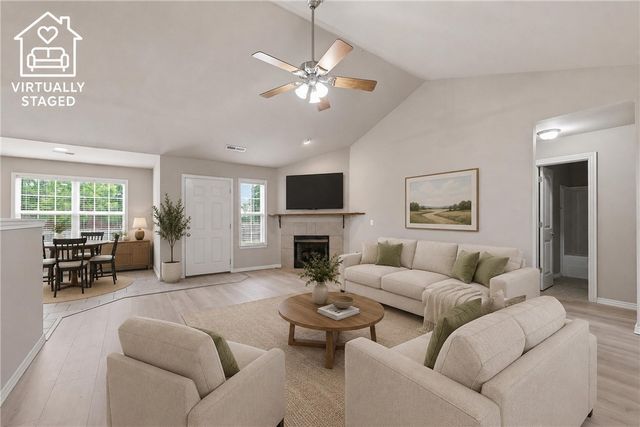 3300 SW Elm Manor Avenue, Bentonville, AR 72712