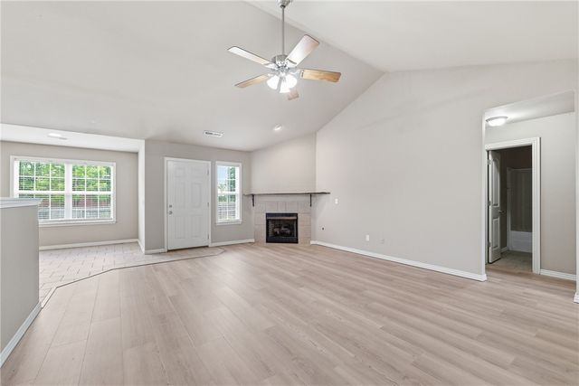 3300 SW Elm Manor Avenue, Bentonville, AR 72712