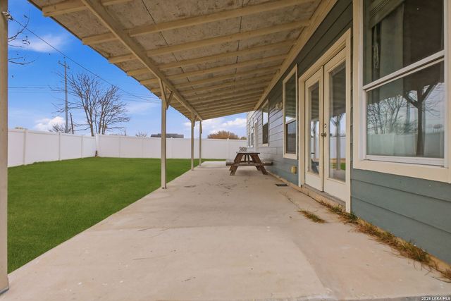 140 Brookshire, Cibolo, TX 78108