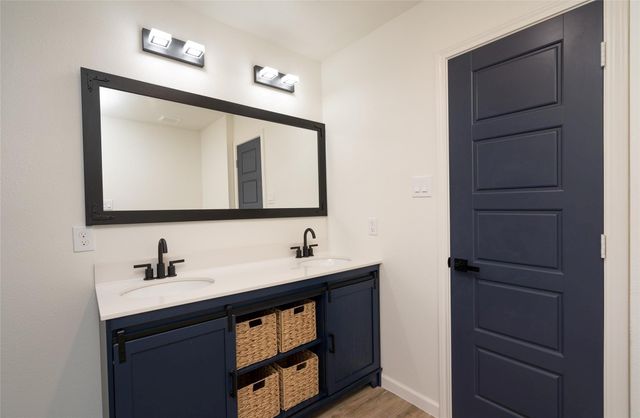 13155 Pebblewalk Circle S, Houston, TX 77041