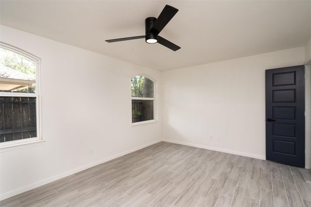 13155 Pebblewalk Circle S, Houston, TX 77041