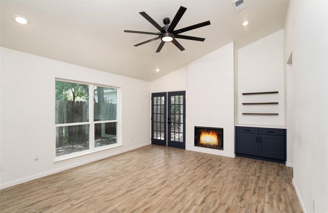13155 Pebblewalk Circle S, Houston, TX 77041