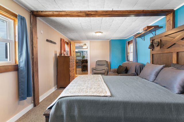 1877 Fort Bridgman Road, Vernon, VT 05354