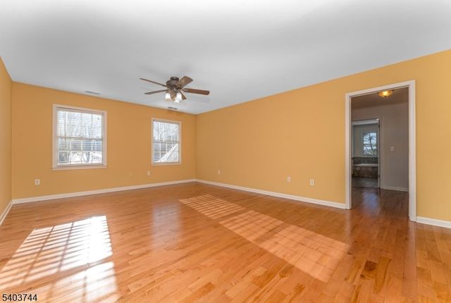 5 Southgate Dr, Clinton Twp., NJ 08801