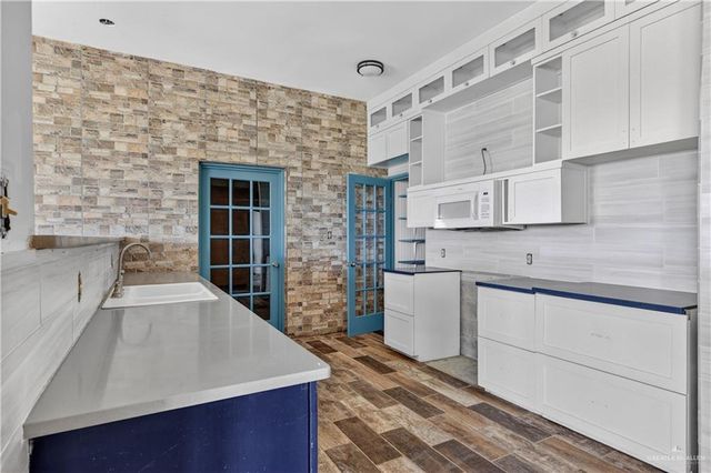 1424 N Sky Soldier Road, Weslaco, TX 78596