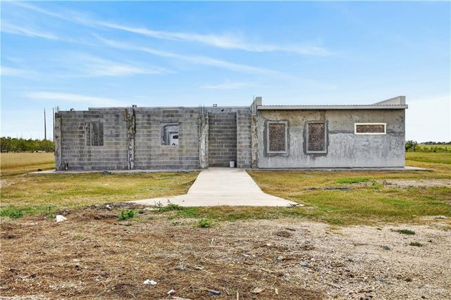 1424 N Sky Soldier Road, Weslaco, TX 78596