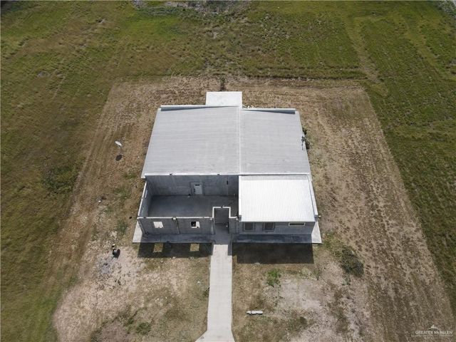 1424 N Sky Soldier Road, Weslaco, TX 78596