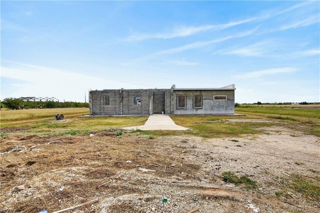 1424 N Sky Soldier Road, Weslaco, TX 78596
