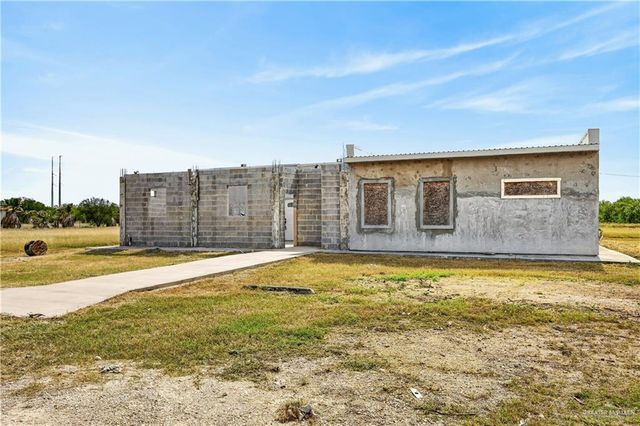 1424 N Sky Soldier Road, Weslaco, TX 78596
