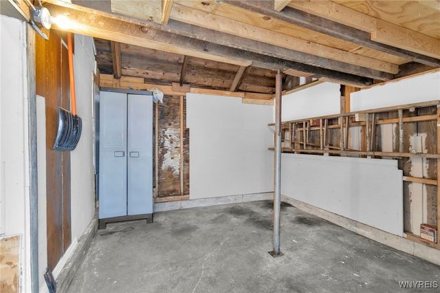 75 Mills Street, Buffalo, NY 14212