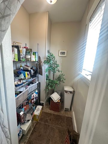 12 Indiana Ave 2, Somerville, MA 02145