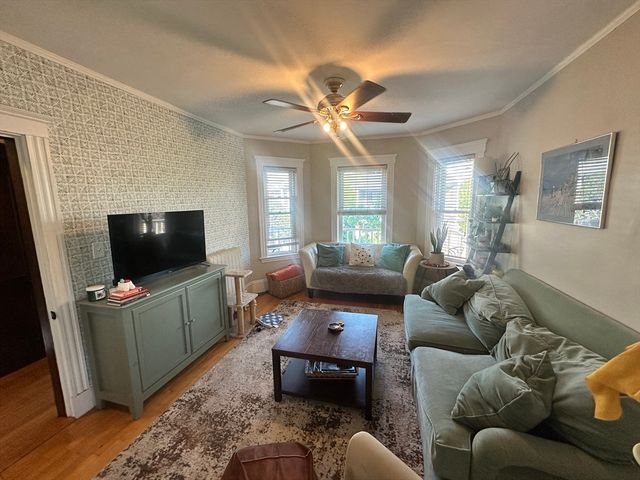 12 Indiana Ave 2, Somerville, MA 02145
