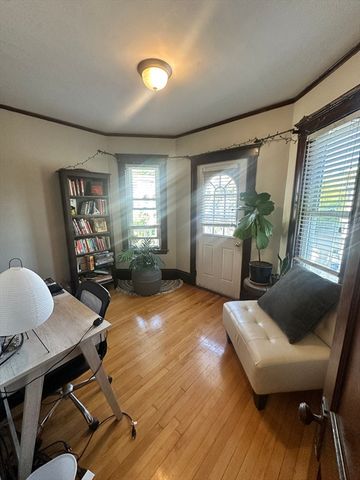 12 Indiana Ave 2, Somerville, MA 02145