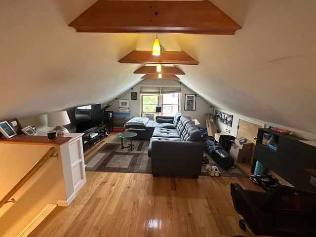 12 Indiana Ave 2, Somerville, MA 02145