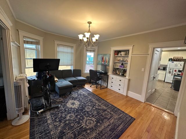 12 Indiana Ave 2, Somerville, MA 02145