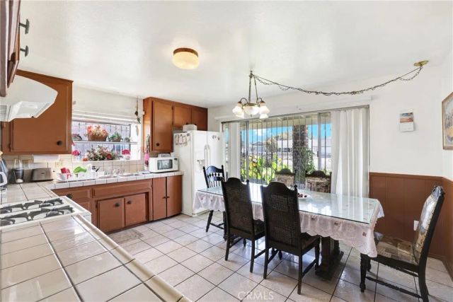 3949 BLUFF, Norco, CA 92860