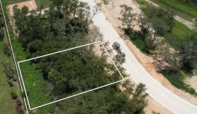 146 TRANQUIL MIRROR LAKE COURT Lot 19, Clermont, FL 34711