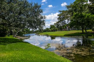 9441 Live Oak Place 106, Davie, FL 33324
