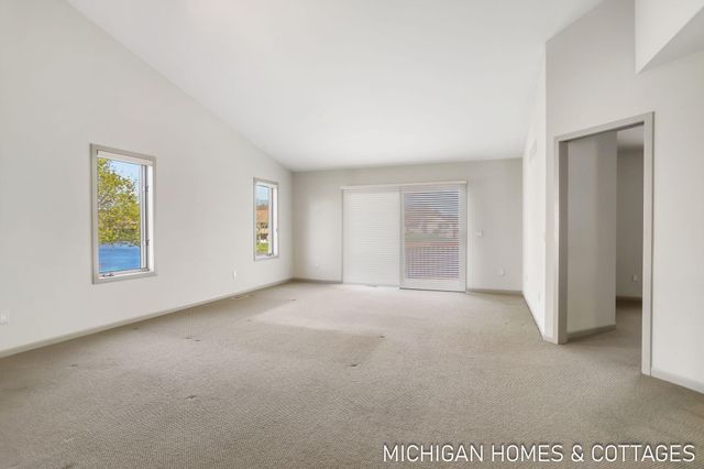 1674 Lakeview Drive, Zeeland Twp, MI 49464