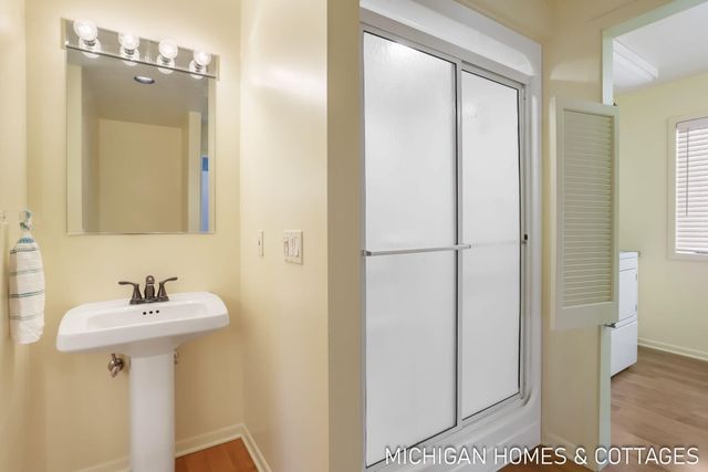 1674 Lakeview Drive, Zeeland Twp, MI 49464