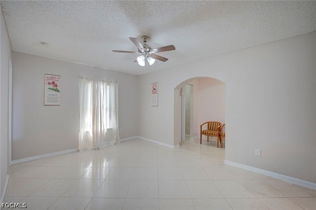 13249 5th ST, Fort Myers, FL 33905