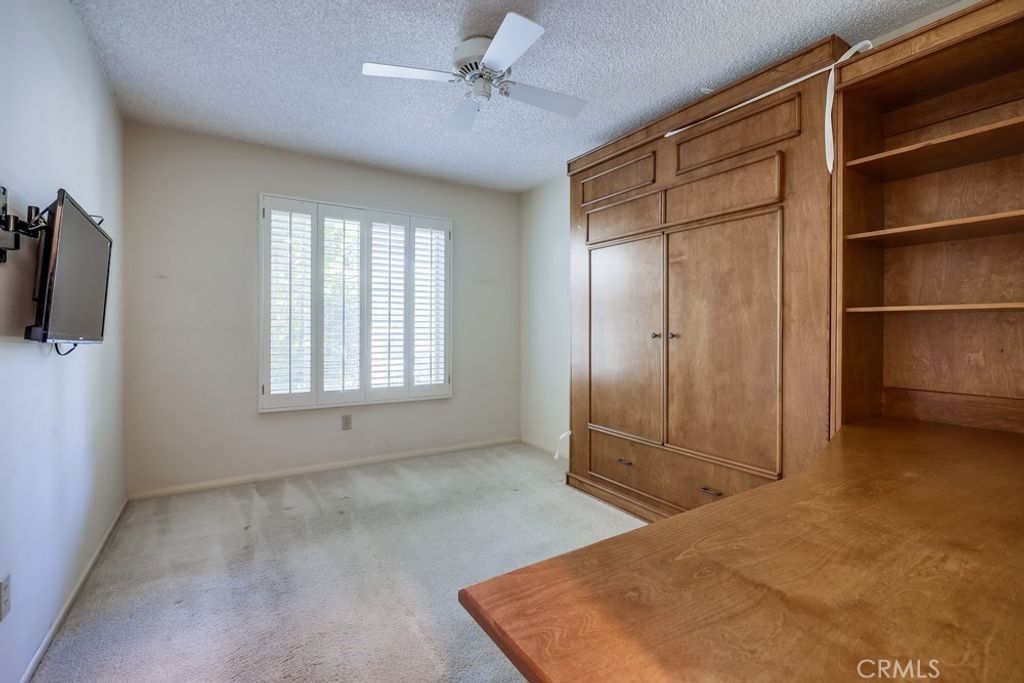 property-img