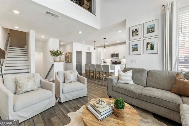 454 Burton Drive, Alpharetta, GA 30009