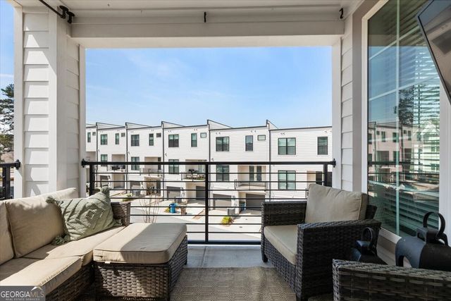 454 Burton Drive, Alpharetta, GA 30009