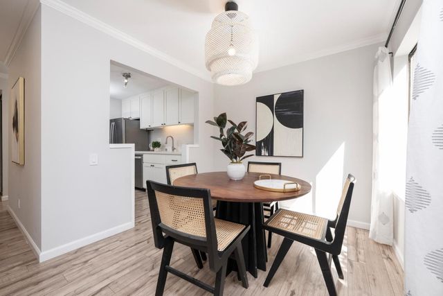 3316 Brittan Avenue 11, San Carlos, CA 94070