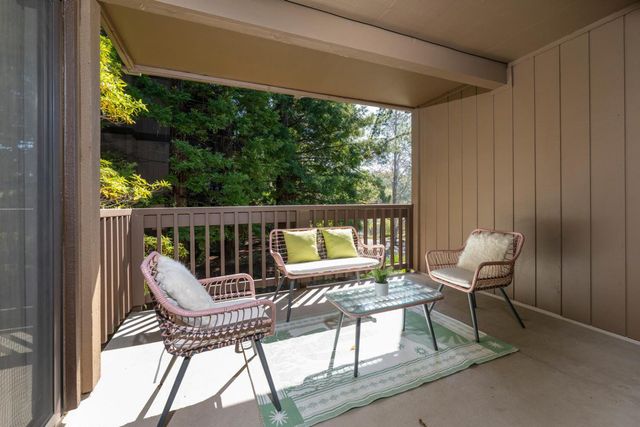 3316 Brittan Avenue 11, San Carlos, CA 94070